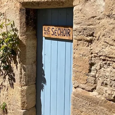 Le Repaire Гостевой дом 4*