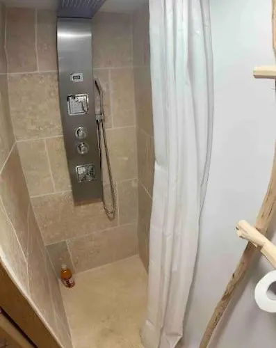 Le Repaire ゲストハウス